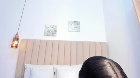 Snapshot of mistt_miaa chatting on 06/11/26, 02:53 mistt_miaa online show from 06/11/26, 02:53