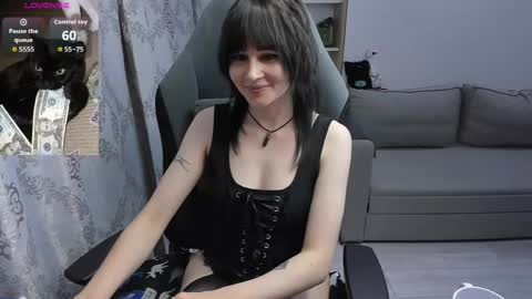 Snapshot of misty_dark chatting on 05/15/26, 09:33 misty_dark online show from 05/15/26, 09:33