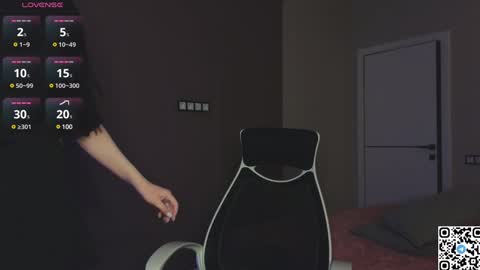 misty_roseee online show from 01/14/25, 05:30