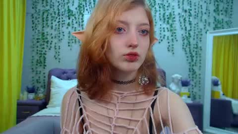 Snapshot of mistymarlow chatting on 10/06/25, 06:16 Misty online show from 10/06/25, 06:16