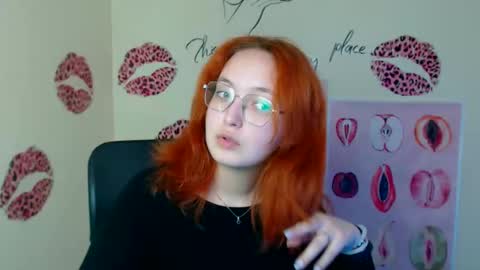 Snapshot of mistyrosee chatting on 05/09/26, 11:37 Aria online show from 05/09/26, 11:37