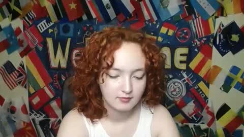 Snapshot of mistyrosee chatting on 05/19/26, 06:31 Aria online show from 05/19/26, 06:31