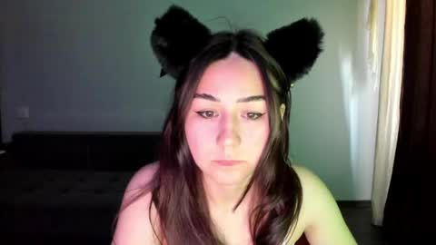 Snapshot of mistyyymmm chatting on 05/03/26, 04:40 mistyyymmm online show from 05/03/26, 04:40