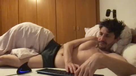 Mitchel New online show from 03/28/26, 01:05