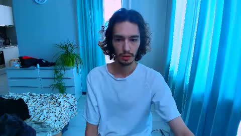 Snapshot of mitchelkurse chatting on 06/20/26, 02:42 MitchelKurse online show from 06/20/26, 02:42