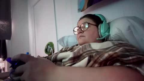 MichelleBunny7 online show from 01/16/26, 06:45