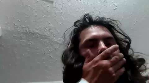 wassi2kezzy online show from 05/10/26, 07:46