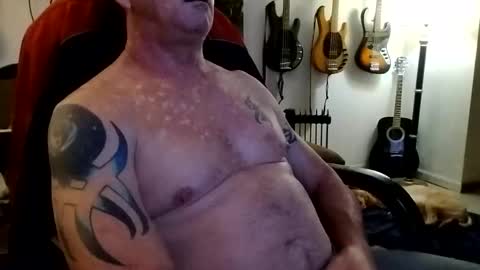 Snapshot of mitchnails69 chatting on 02/07/25, 11:34 BobbyMitchGa online show from 02/07/25, 11:34