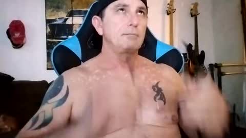 Snapshot of mitchnails69 chatting on 03/12/25, 12:26 BobbyMitchGa online show from 03/12/25, 12:26