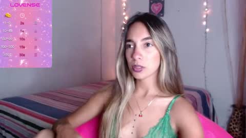 mitchwilson1 online show from 11/19/25, 09:37