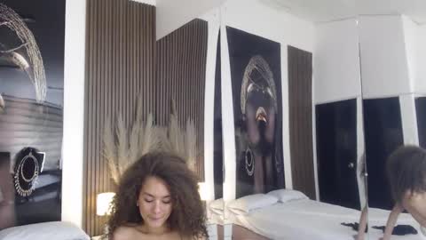 Snapshot of miticabrennet chatting on 09/20/25, 03:07 Mtica Brennet online show from 09/20/25, 03:07