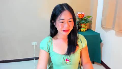 Mitsu online show from 10/19/25, 11:44