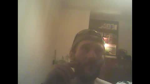 Snapshot of mitzio11 chatting on 01/25/25, 03:09 Mitzio11 online show from 01/25/25, 03:09