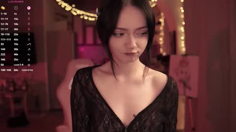 Snapshot of miuri_miy chatting on 03/21/26, 06:11 Yuka online show from 03/21/26, 06:11