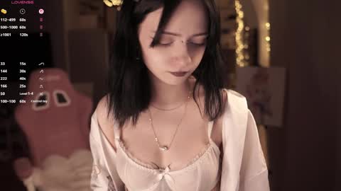 Snapshot of miuri_miy chatting on 04/08/26, 05:46 Yuka online show from 04/08/26, 05:46