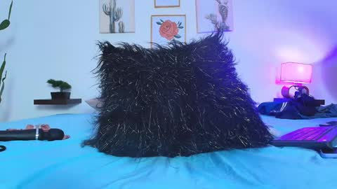 Miwa  online show from 12/24/24, 07:44