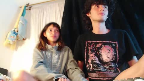 Snapshot of mixipeach chatting on 03/28/26, 06:13 Naomi and Nekorii online show from 03/28/26, 06:13