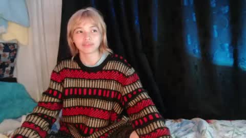 Snapshot of mixipeach chatting on 06/01/26, 02:13 Naomi and Nekorii online show from 06/01/26, 02:13