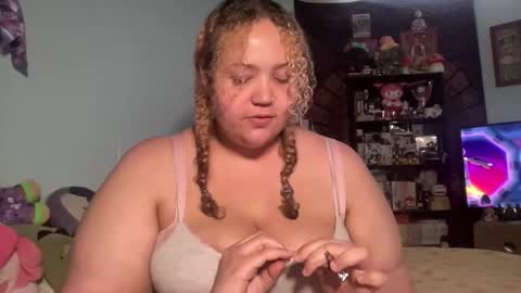 mixxedgoodness222 online show from 01/16/26, 11:42