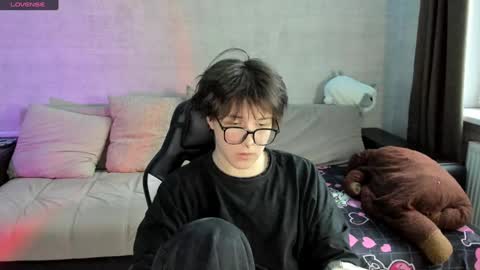 Snapshot of miya_chinen chatting on 01/30/25, 12:16 Miya online show from 01/30/25, 12:16