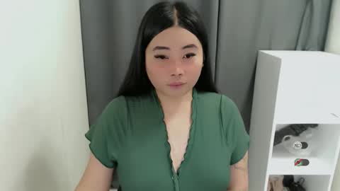 Snapshot of miya_licious chatting on 05/16/26, 07:27 cassie marie online show from 05/16/26, 07:27