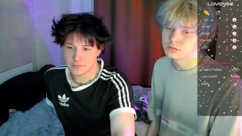 Snapshot of miya_meow_miku chatting on 12/13/25, 08:04 MeowMiku online show from 12/13/25, 08:04