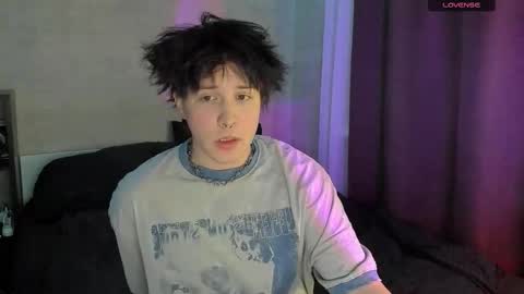 Snapshot of miya_meow_miku chatting on 12/14/25, 06:34 MeowMiku online show from 12/14/25, 06:34