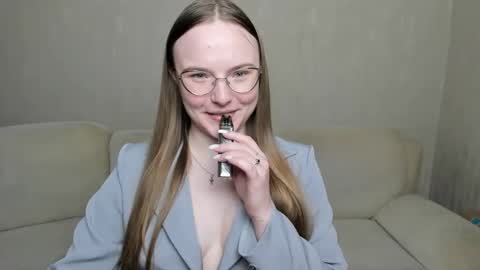 Miya online show from 12/06/24, 08:29