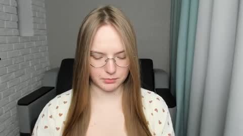 Miya online show from 02/09/25, 11:47