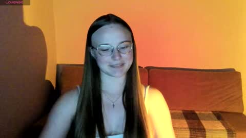 Miya online show from 09/12/25, 07:47