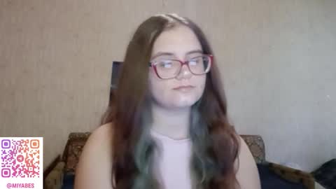 Milana online show from 09/19/25, 11:22