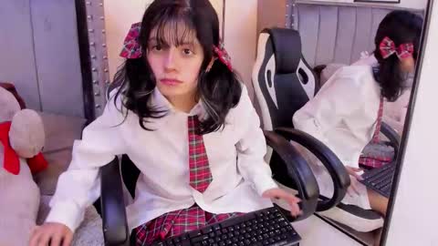 miyu_komori online show from 02/09/26, 01:04