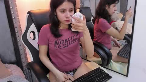 miyu_komori online show from 02/11/26, 01:27