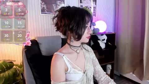 miyuki_wolf online show from 10/28/25, 08:33