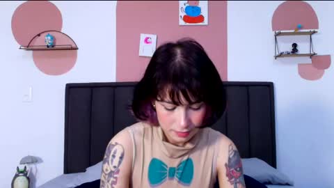 miyuyoshikawa18 online show from 06/05/26, 12:39