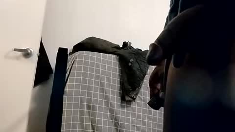 Snapshot of mizerze chatting on 01/01/25, 07:32 mizerze online show from 01/01/25, 07:32