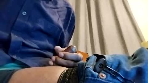 Snapshot of mizerze chatting on 01/02/25, 02:33 mizerze online show from 01/02/25, 02:33