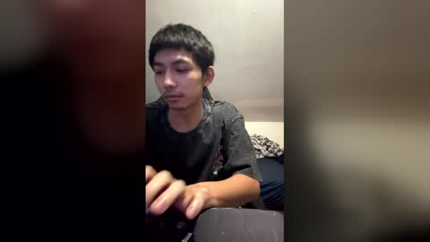 Snapshot of mizukix300 chatting on 03/20/26, 04:17 mizukix300 online show from 03/20/26, 04:17