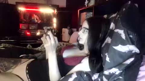 Mizz Bonez online show from 06/10/26, 02:45