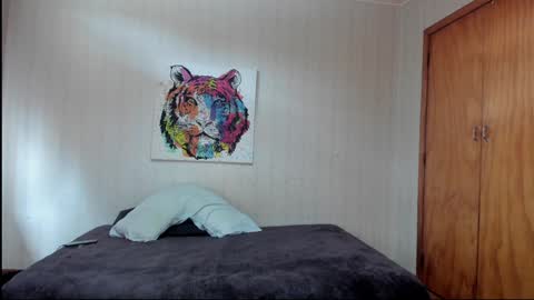 Snapshot of mizzkittay chatting on 01/05/25, 09:47 MizzKittay online show from 01/05/25, 09:47