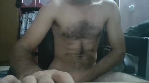 Snapshot of mj9800 chatting on 10/20/25, 02:23 mahmoud online show from 10/20/25, 02:23