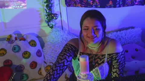 Snapshot of mj_vodkagirls chatting on 01/06/25, 08:18 Hera Tethra Bathtub stream 20k followers Ask about our custom videos3 online show from 01/06/25, 08:18