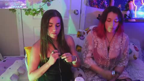 Snapshot of mj_vodkagirls chatting on 01/22/25, 02:14 Hera Tethra Bathtub stream 20k followers Ask about our custom videos3 online show from 01/22/25, 02:14