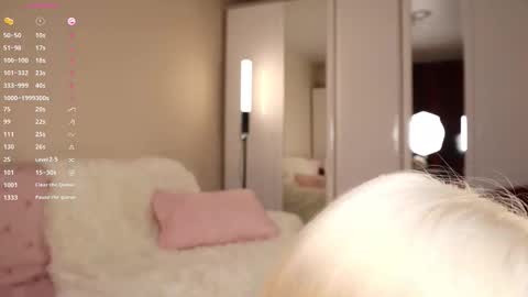 Mary online show from 01/17/26, 10:24