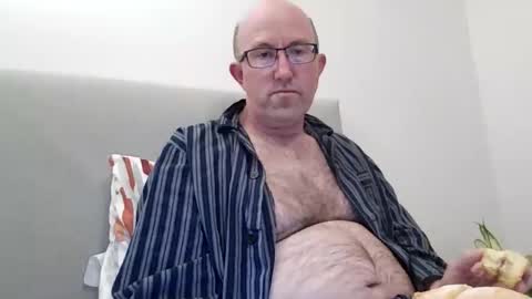 mjm19742025 online show from 05/06/26, 07:19