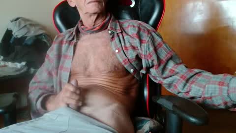 Snapshot of mjmadurengue chatting on 06/29/26, 05:13 Mario jose online show from 06/29/26, 05:13