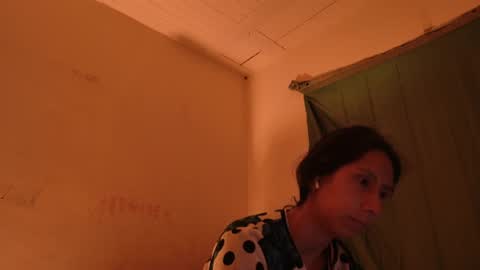 MoonLipson online show from 04/01/26, 04:35