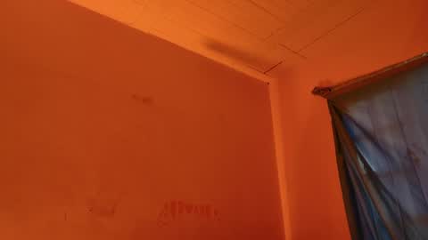 MoonLipson online show from 04/05/26, 09:45