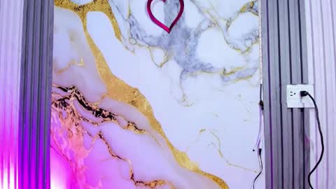 LUCRECIA   NEW ACCOUNT online show from 02/13/26, 08:16