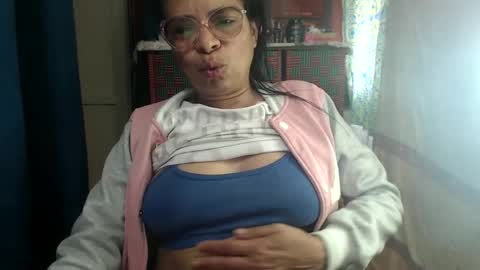 kelly online show from 09/24/25, 02:09